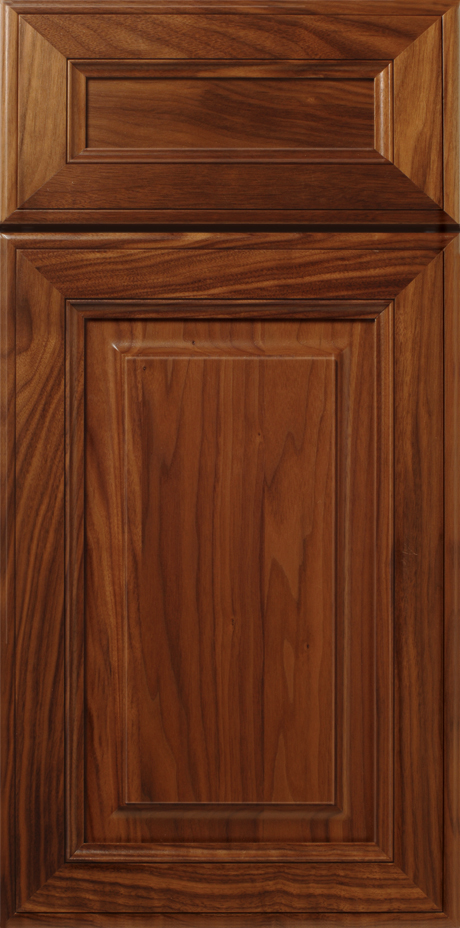 Elegant wooden S437 SUTTON door panel with detailed wood grain.