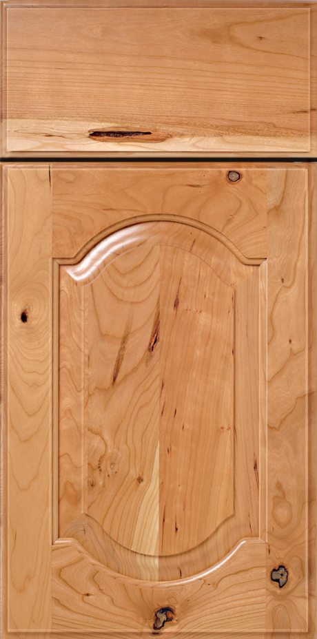 S194 MARQUETTE cabinet door with natural grain pattern and panel design.